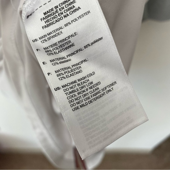 Adidas | Men's Performance Golf Polo Size Medium - Picture 6 of 6